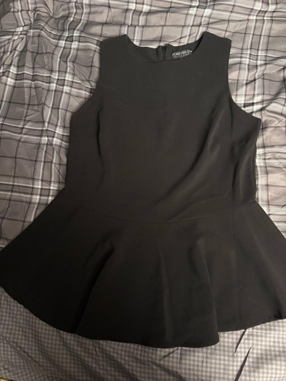 Forever 21 Black Sleeveless Peplum Top